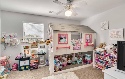 2585 Palmetto Hall Blvd, Mount Pleasant SC  29466-8076 exterior