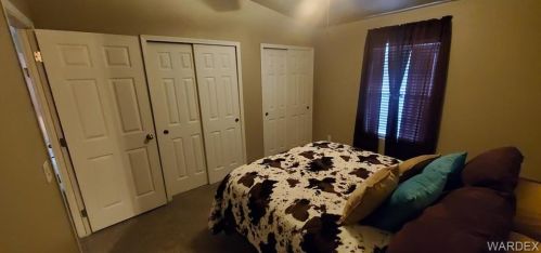 1643 Vly Dr, Mohave Valley AZ  86440-8583 exterior