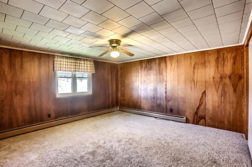 1215 Mount Jackson Rd, New Castle PA  16102-2919 exterior