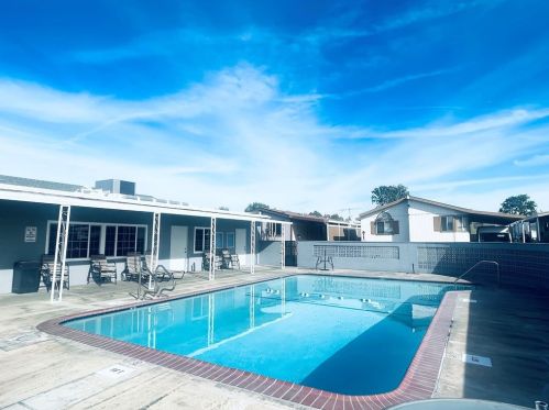 1380 Citrus Ave, Covina CA  91722-1725 exterior