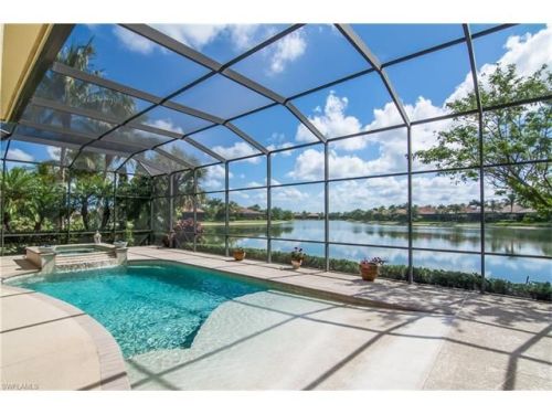 9069 Shenendoah Cir, Naples FL  34113-1664 exterior