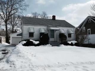 267 Watson St, Akron, OH 44305-3550