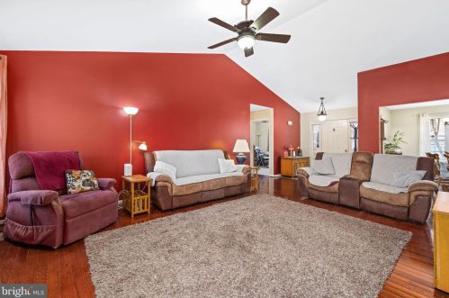 220 Musket Ln, Locust Grove VA  22508-5516 exterior