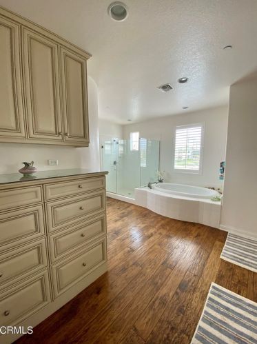 4157 Hemlock St, Oxnard CA  93035-1441 exterior