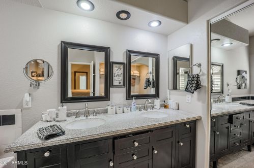 13225 93 Way, Scottsdale AZ  85260-2838 exterior