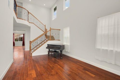 380 Windsong Way, Gilroy, CA 95020-7648