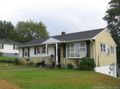 73 Alberta St, Waterbury, CT 06708-3438