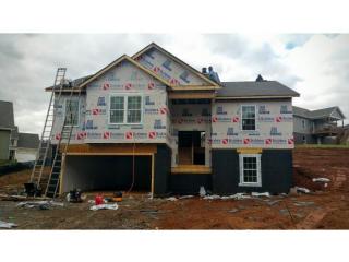 2106 Falling Leaf Dr, Kingsport, TN 37664-5303