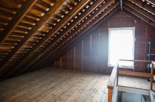 819 Cleveland Ave, Bridgeport CT 06606-5289 exterior