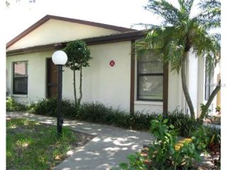 2841 74th St, Bradenton, FL 34209-5360