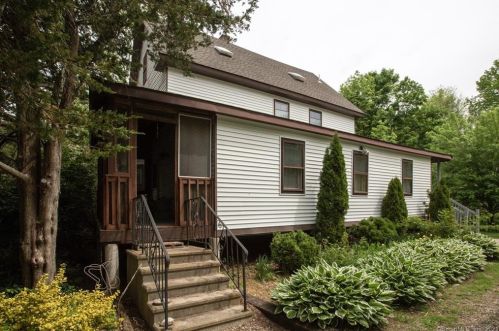 912 Bailey Hill Rd, Killingly, CT 06241-1843