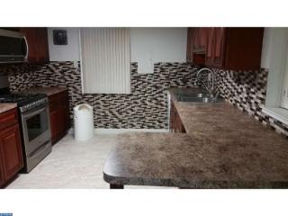 9955 Wingtip Rd, Philadelphia PA  19115-1708 exterior