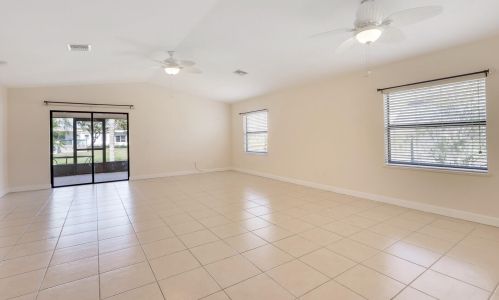 116 Camino Del Rio, Fort Pierce FL  34952-2375 exterior