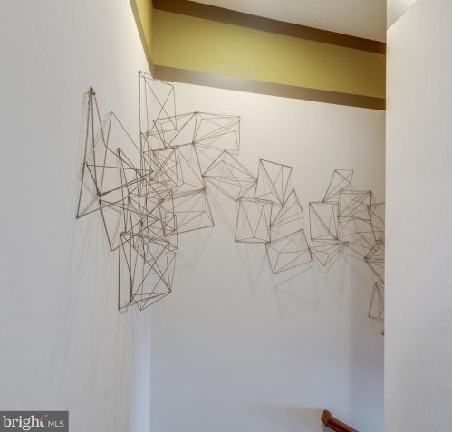 15399 Rosemont Manor Dr, Haymarket VA  20169-6271 exterior