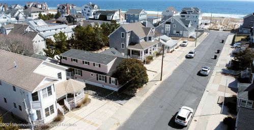 115 6th Ave, Normandy Beach, NJ 08739-3917