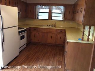 204 Locust St, Conway AR  72034-6529 exterior