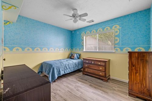 2611 Cloverfield Ct, Pearland TX  77584-8631 exterior