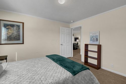 239 Rosie Ave, Pataskala OH  43062 exterior