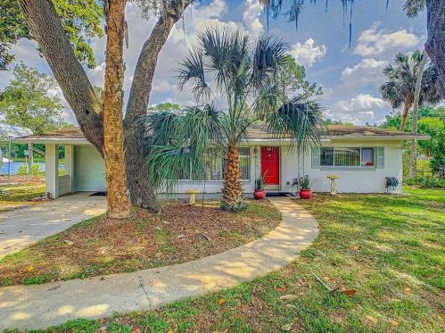 142 Plantation Rd, De Bary, FL 32713-3828