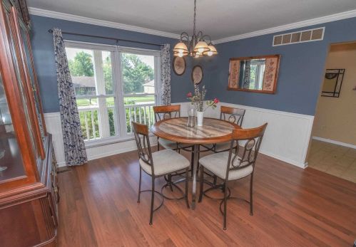 8883 Valley Circle Dr, Florence KY  41042-9523 exterior