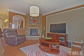 9338 Wooden Rd, Raleigh, NC 27617-8214