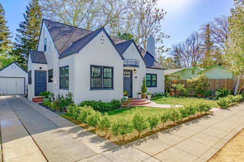 810 Cross St, Woodland, CA 95695-4041