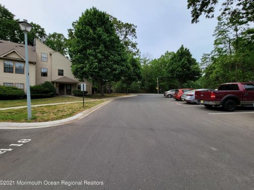 502 Deerfoot Way, Jackson Twp NJ  08527-4002 exterior