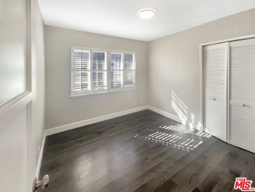 3021 Ostrom Ave, Long Beach CA  90808-4228 exterior