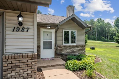 1987 Windmill Dr, Hammond WI  54002-5137 exterior