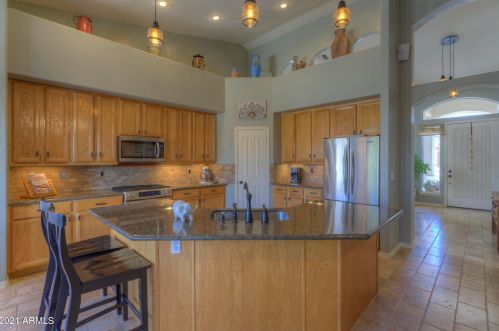 4818 Fernwood Ct, Cave Creek, AZ 85331-6391