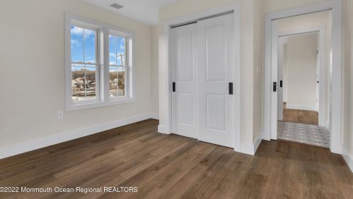 1217 Niihau Dr, Lacey NJ  08731-4702 exterior