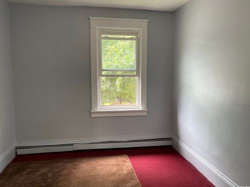 80 11 St, Huntington Station NY 11746-1729 exterior