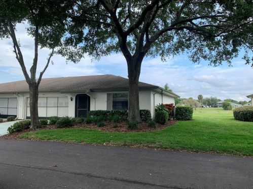 2613 Lancaster Dr, Ruskin, FL 33573-6514