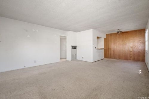 3529 Eucalyptus Ave, Long Beach, CA 90806-1127
