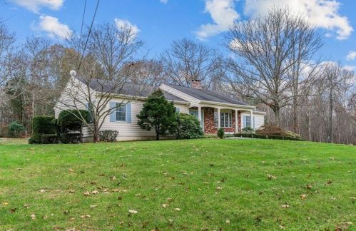 175 Woodville Alton Rd, Richmond RI  02832-2421 exterior