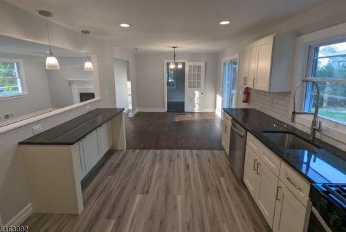 612 Brookside Pl, Cranford NJ  07016-1658 exterior