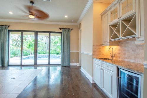 109 Calmo Cir, Port Saint Lucie FL  34984-6610 exterior