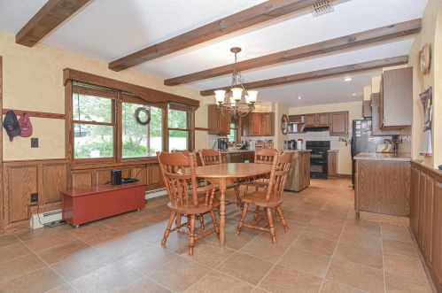 45 Bow St, Northwood, NH 03261-4107