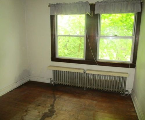 152 Cleveland Ave, Pittsburgh PA  15214-1246 exterior