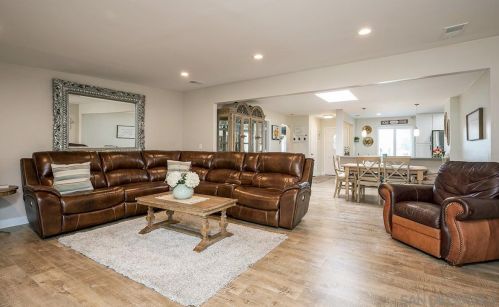276 Ledgewood Ln, San Diego, CA 92114-7229