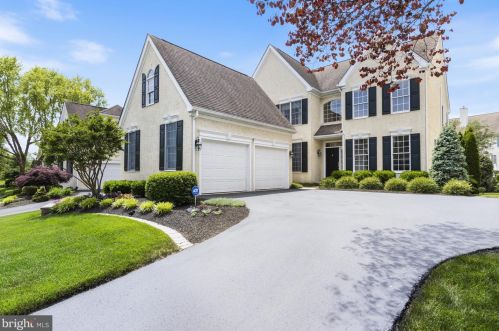 12 Kentshire Ct, Wilmington, DE 19807-2583