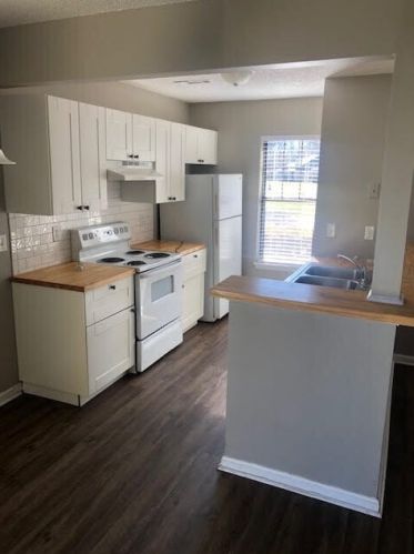 403 Converse Ct, Ladson, SC 29456-3257
