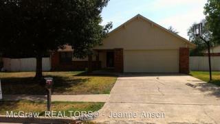 9258 58th Pl, Tulsa OK  74145-8301 exterior