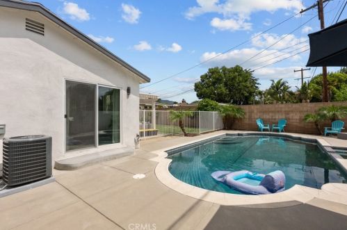 744 Carroll Ave, Glendora CA  91741-3525 exterior