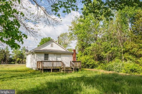 1360 Warrenton Rd, Fredericksburg, VA 22406-6208