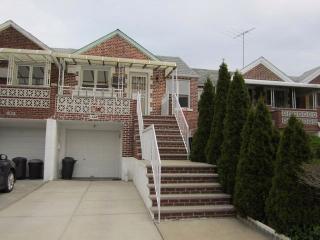 1948 20th Dr, Brooklyn, NY 11214-6104