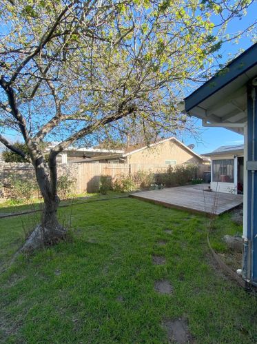907 Deborah St, Woodland CA  95776-4274 exterior