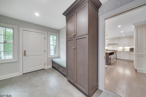 755 Fairmount Ave, Chatham Township NJ  07928-1161 exterior