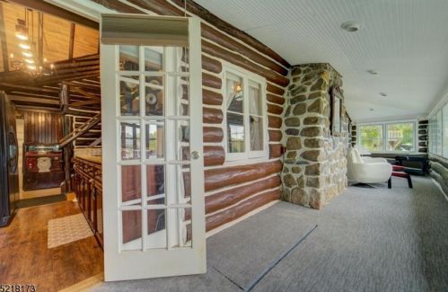 9 Woodside Dr, West Milford Lakes NJ  07480-4246 exterior