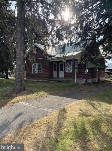 764 Buchanan Trl, Upton, PA 17225-9502